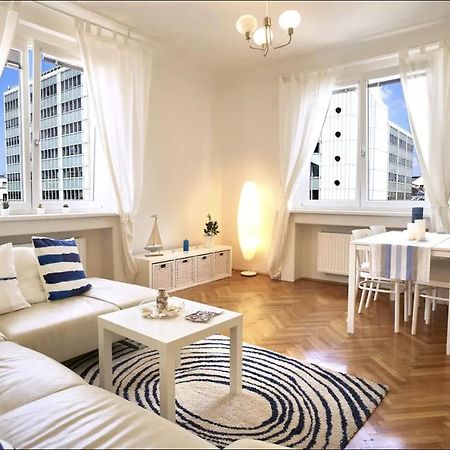 Operastreet City Center Santorin Вена Экстерьер фото